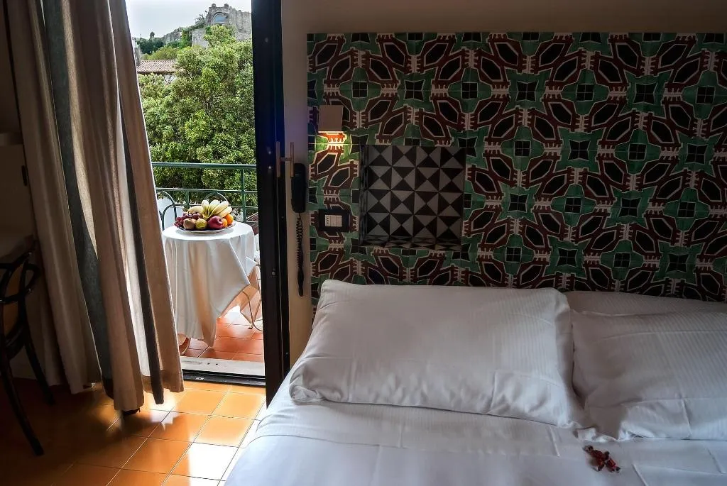 Room, La Moresca, Naples