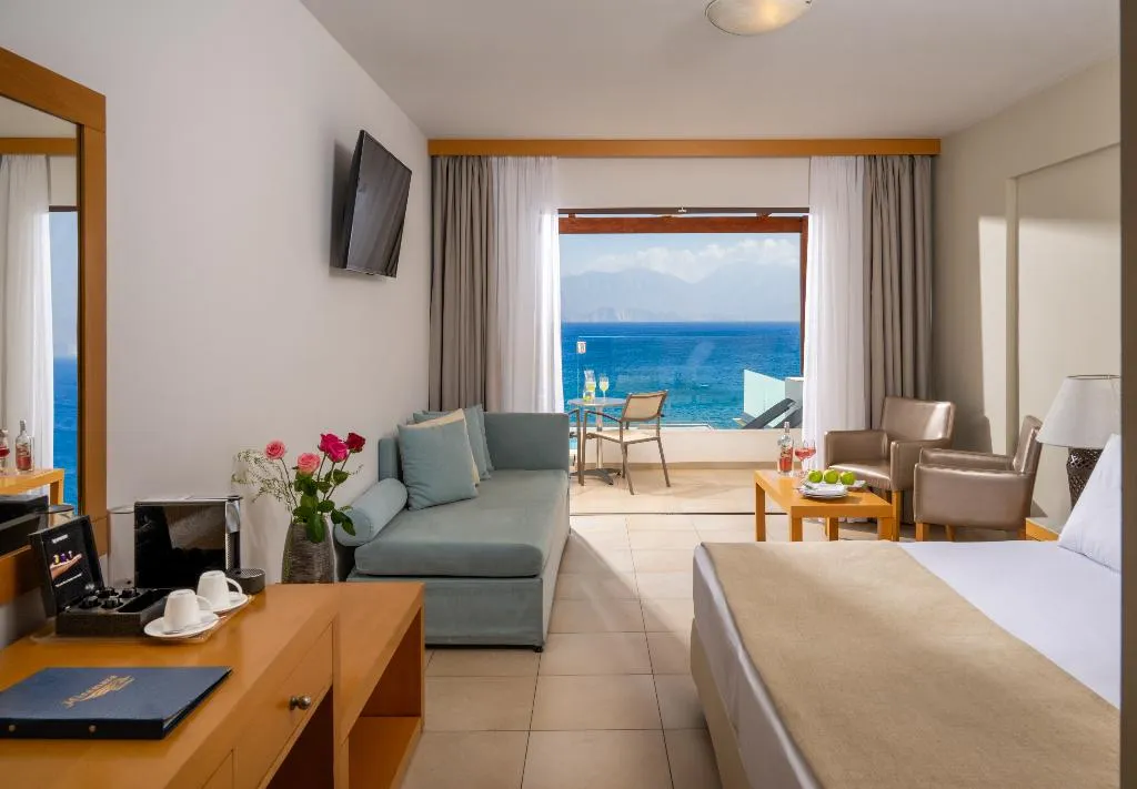 Room DELUXE Room, Miramare Resort & Spa, Crete