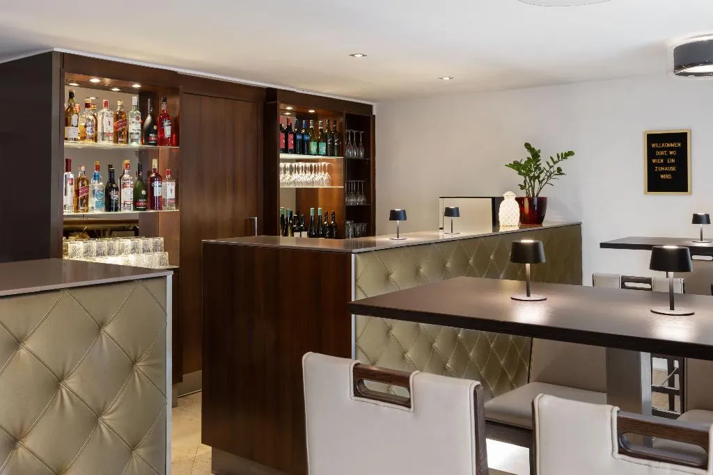 Bar, Hotel Rathauspark Wien - Handwritten Collection, Vienna