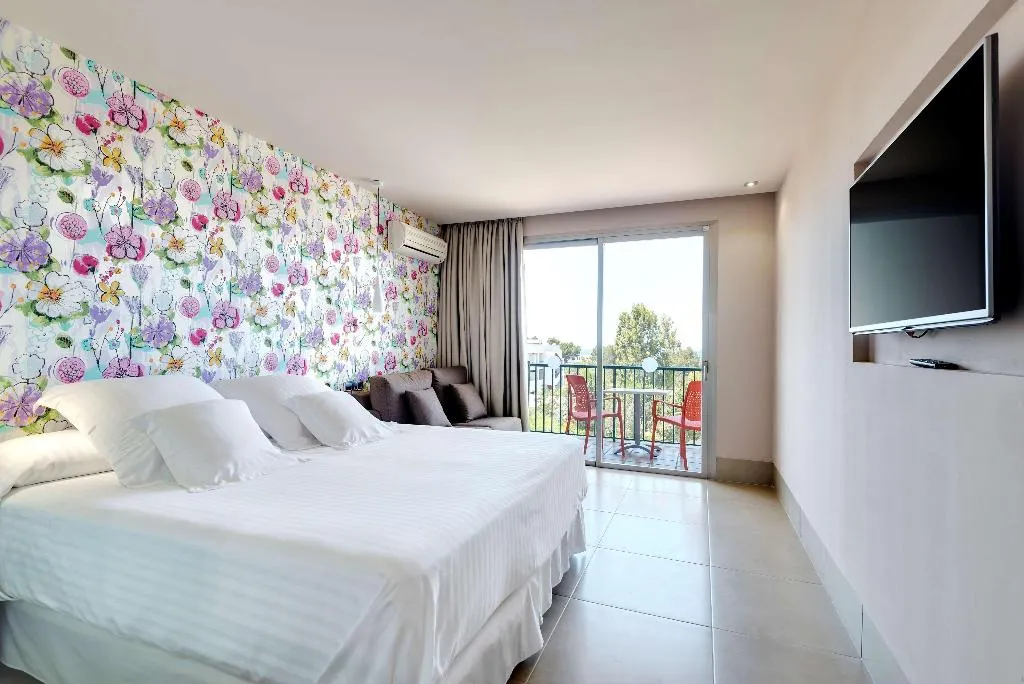 FAMILY ROOM SUPERIOR Room, Occidental Ibiza - All Inclusive, Ibiza