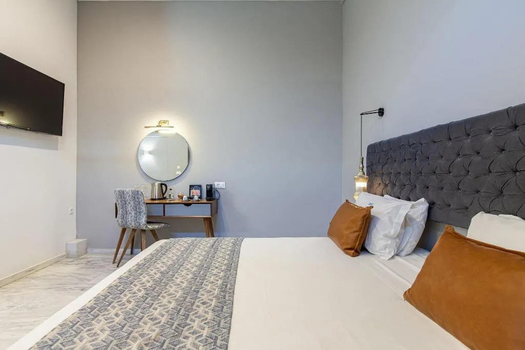 Room, Minaret Suites & Apartments, Crete