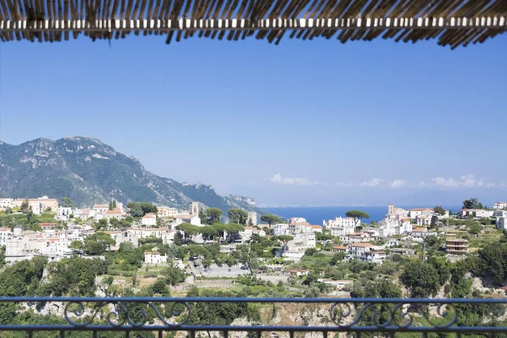 General view, Zi'Ntonio, Naples