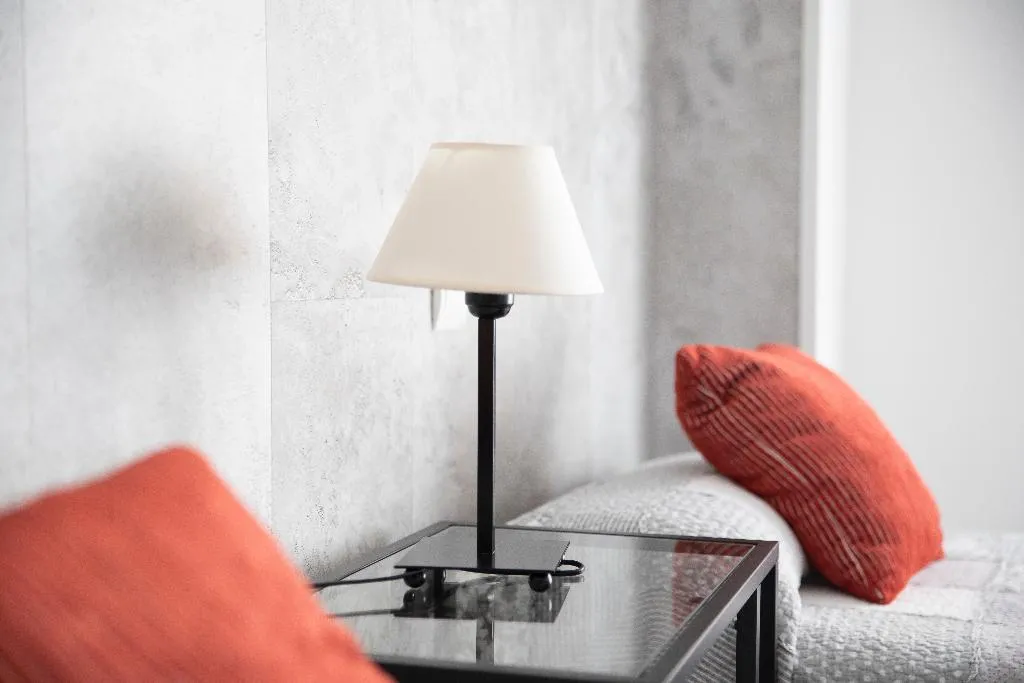 TRIPLE STANDARD Room, Tokio, Madrid