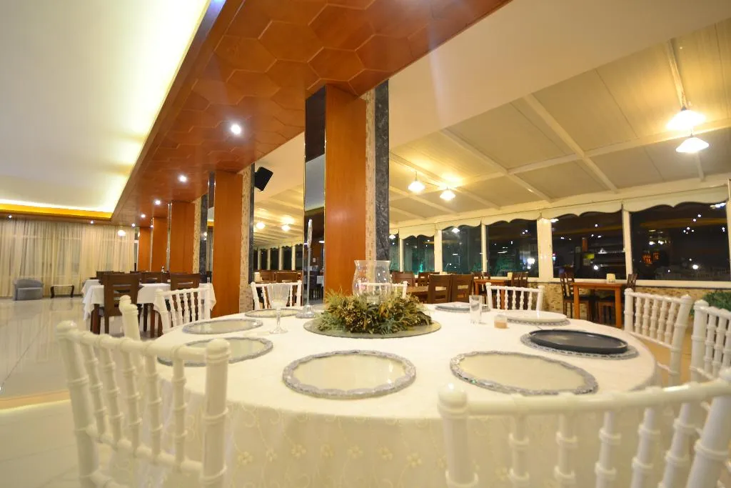 Restaurant, Cunda Basel Hotel, Izmir