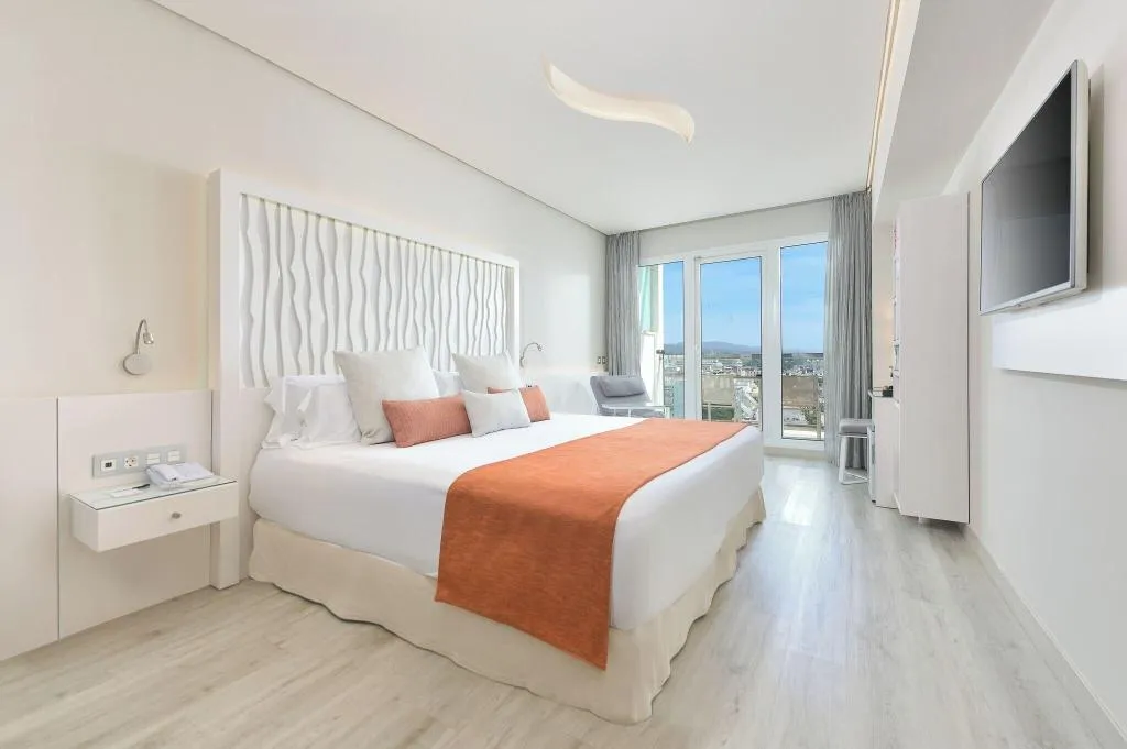 TWIN STANDARD Room, Amàre Beach Hotel Marbella, Costa Del Sol