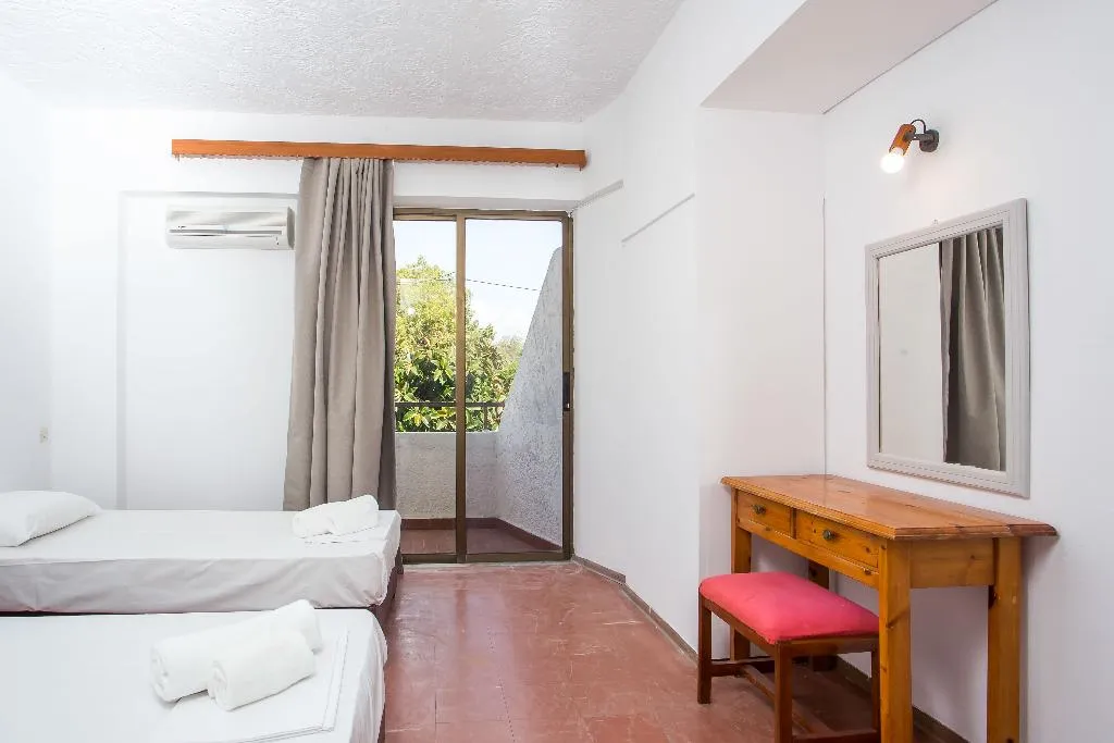 TWIN STANDARD Room, Nikos BnB, Rhodes