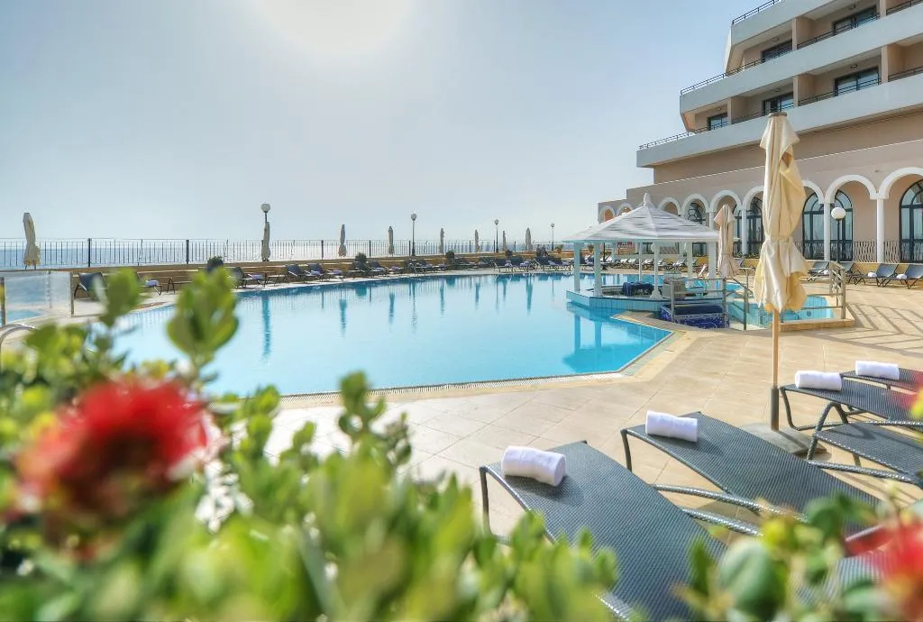 Pool, Radisson Blu Resort, Malta St. Julians, Malta