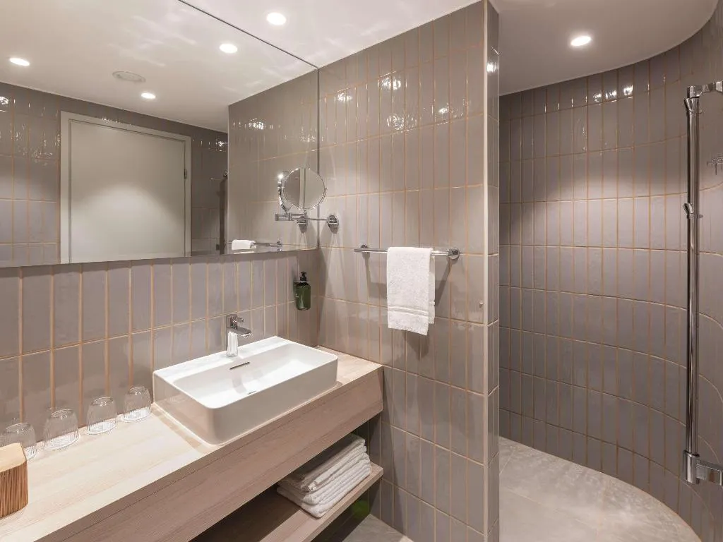 DOUBLE CLASSIC Room, Oru Hub Hotel Tallinn - Handwritten Collection, Tallinn