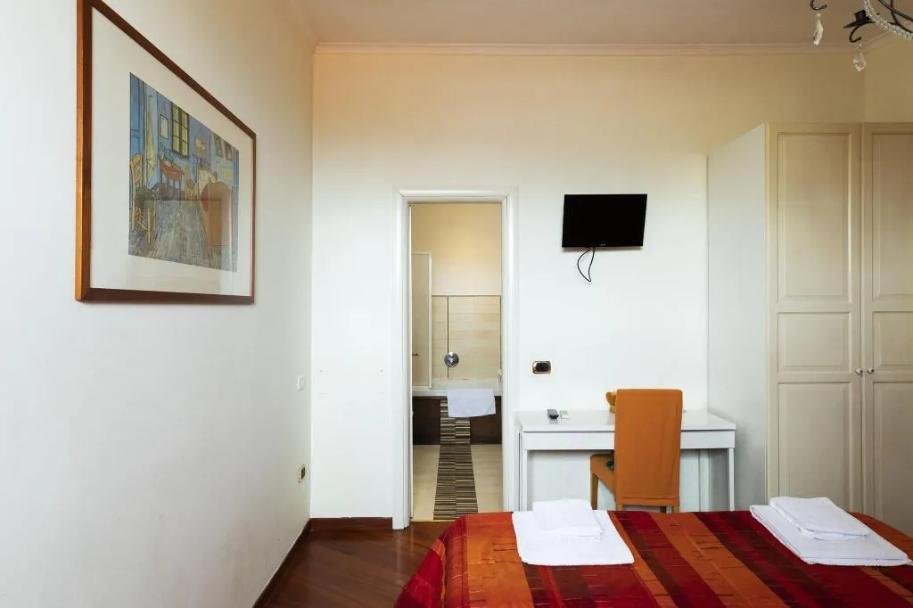 Room, B&B Museum, Naples
