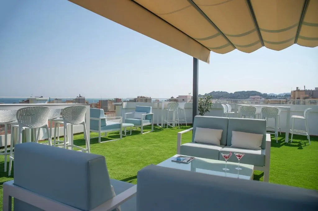 Terrace, Hotel Lloret Santa Rosa by Pierre & Vacances, Costa Brava