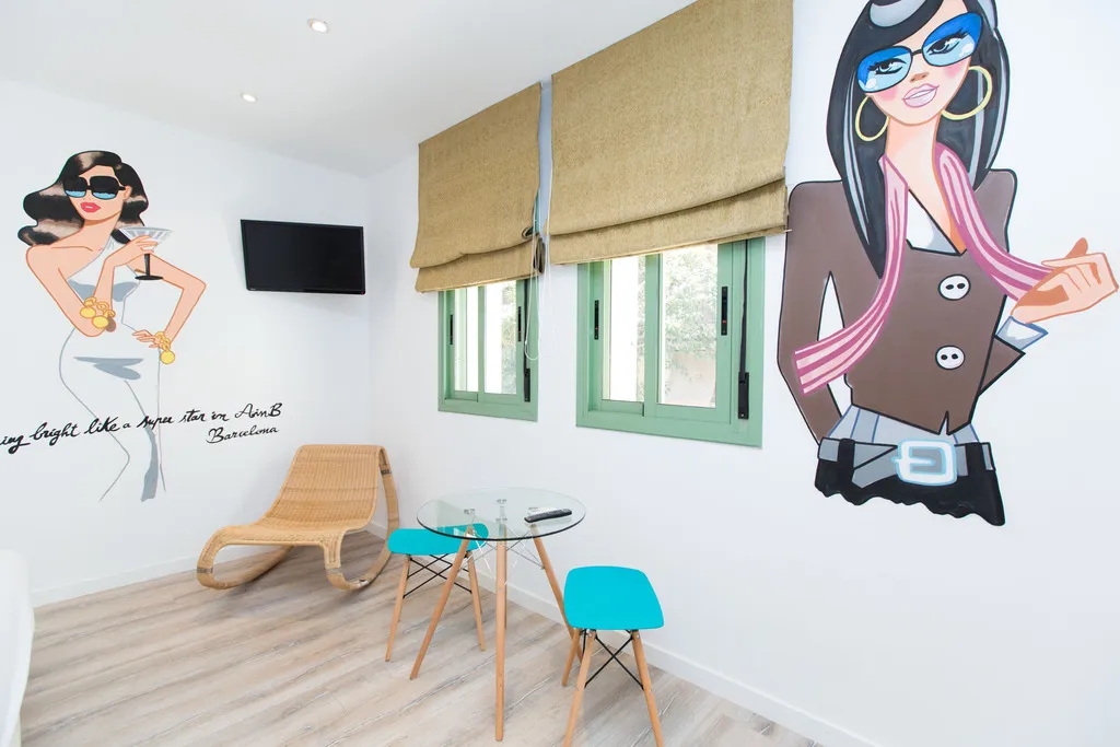 STUDIO SUPERIOR CAPACITY 2 Room, AinB Las Ramblas-Colón Apartments, Barcelona