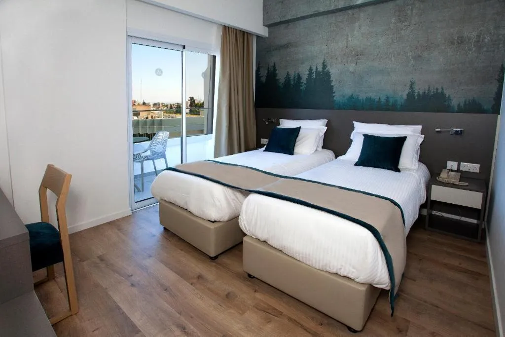 DOUBLE SUPERIOR Room, Pefkos Hotel, Cyprus