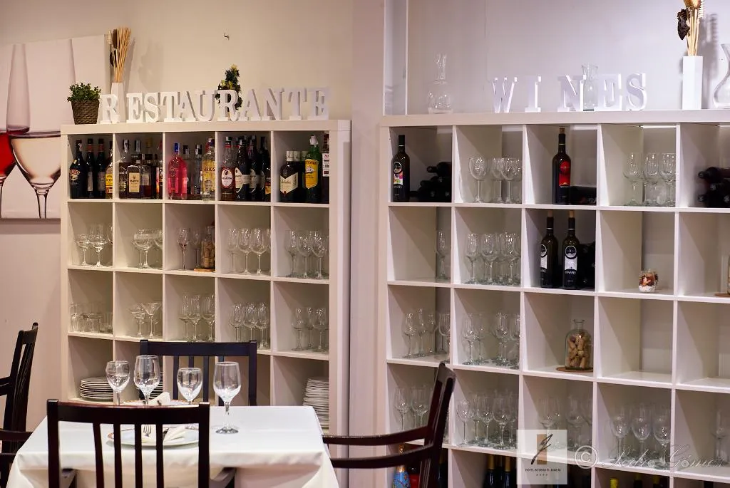 Restaurant, Hotel Bodega El Juncal, Costa Del Sol