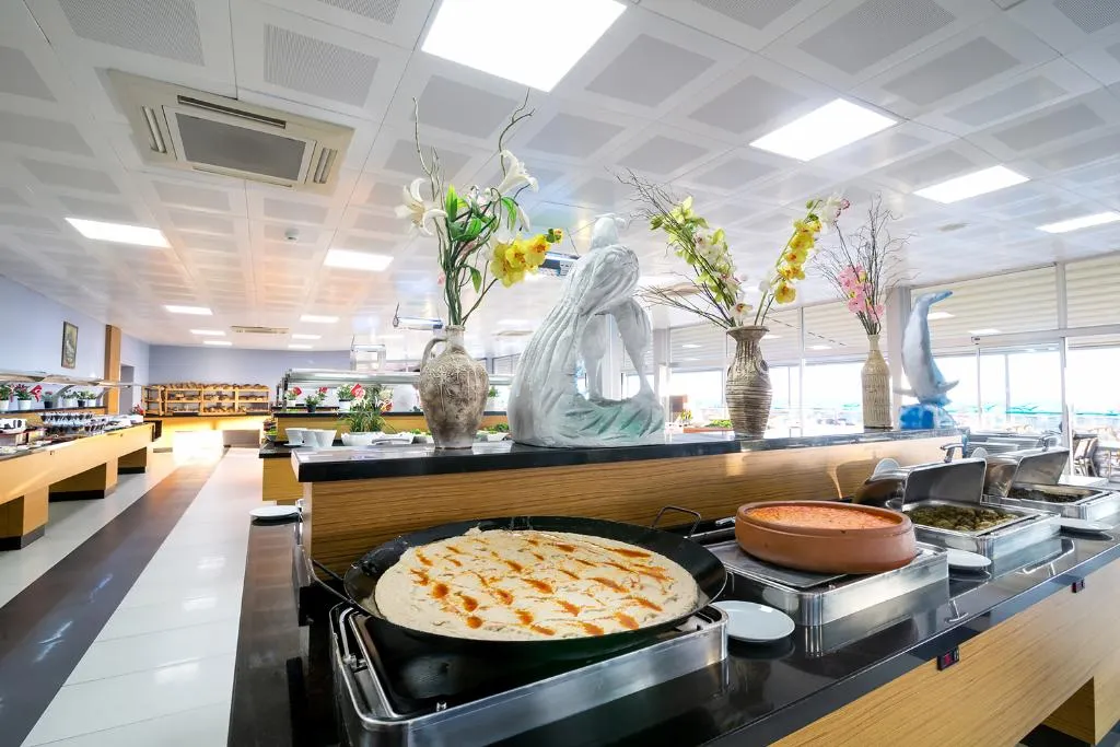 Restaurant, Gumuldur Resort Hotel & SPA, Izmir
