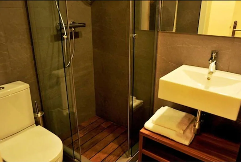 Room, The 8 Boutique B B, Barcelona