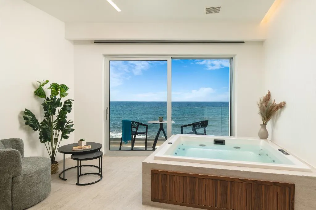 JUNIOR SUITE WITH BALCONY Room, Elia Sea Suites, Crete