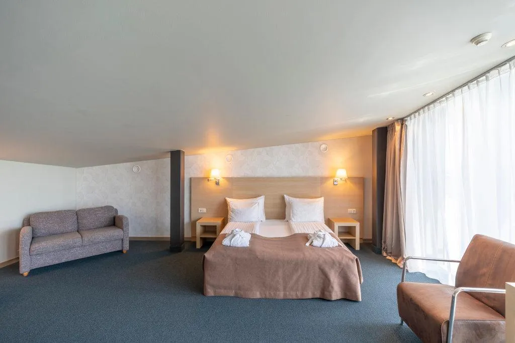 SUITE GRAND Room, Rixwell Elefant Hotel, Riga