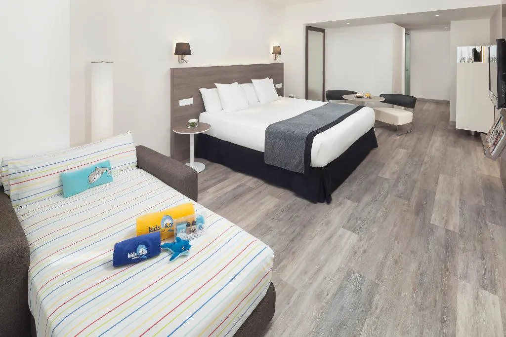 Room, Melia Lebreros, Seville