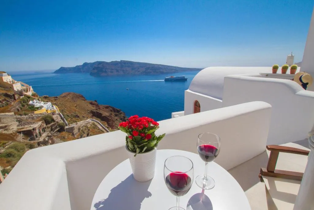 CAVE SEA VIEW Room, Oia Mare Villas, Santorini