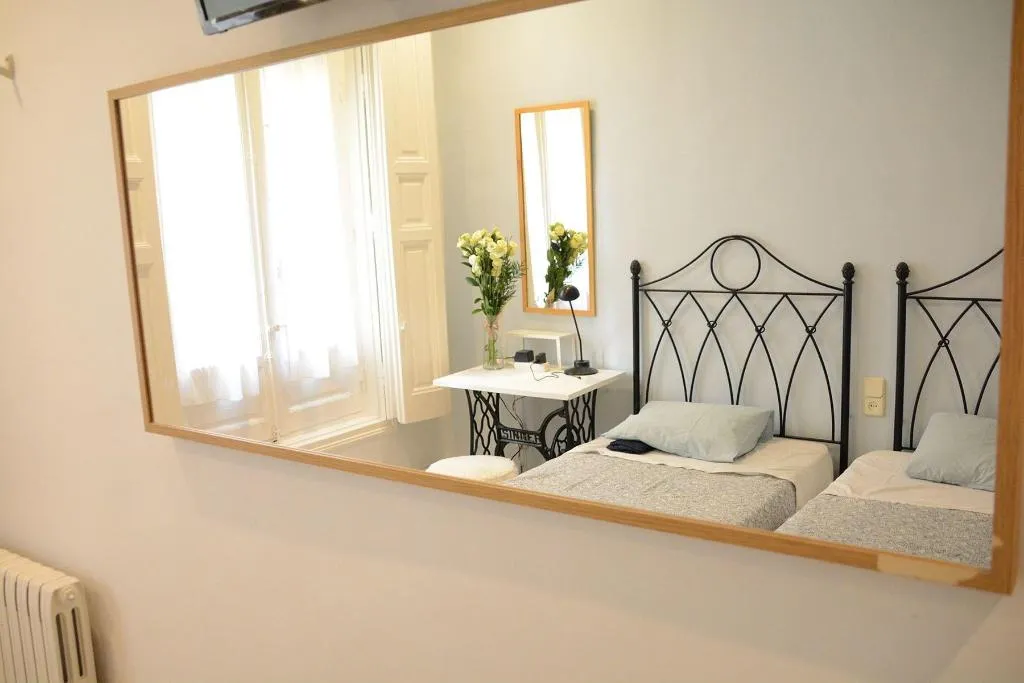 Room, Residencia Álvaro, Madrid