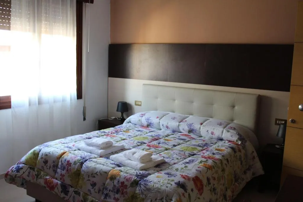Room, Colombo Hotel & Hostel For Backpackers, Venice