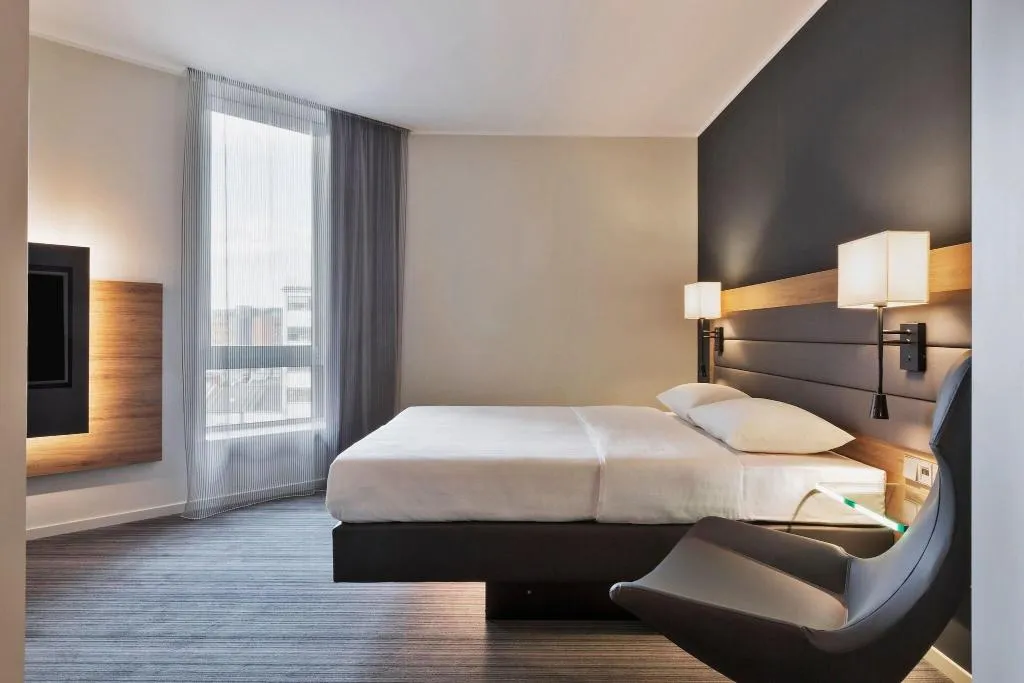 Room, Moxy Copenhagen Sydhavnen, Copenhagen