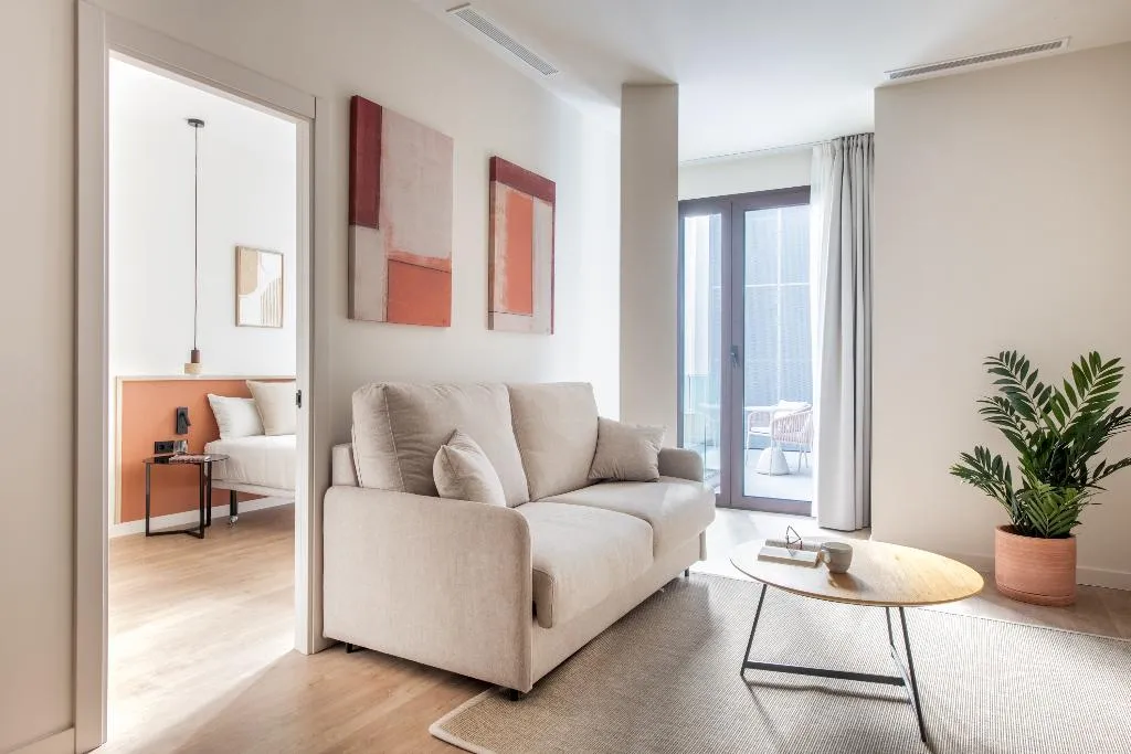 APARTMENT ONE BEDROOM WITH TERRACE Room, Libere Seville Plaza Nueva, Seville