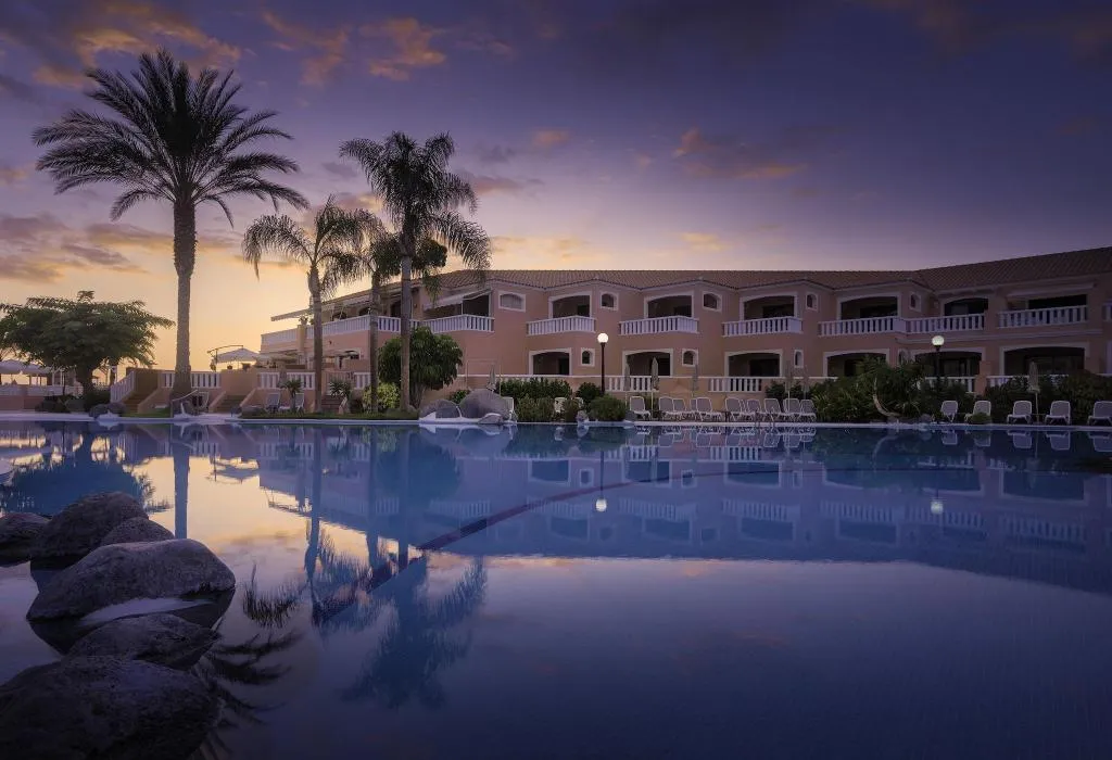 Pool, Sol Sun Beach Apartamentos, Tenerife