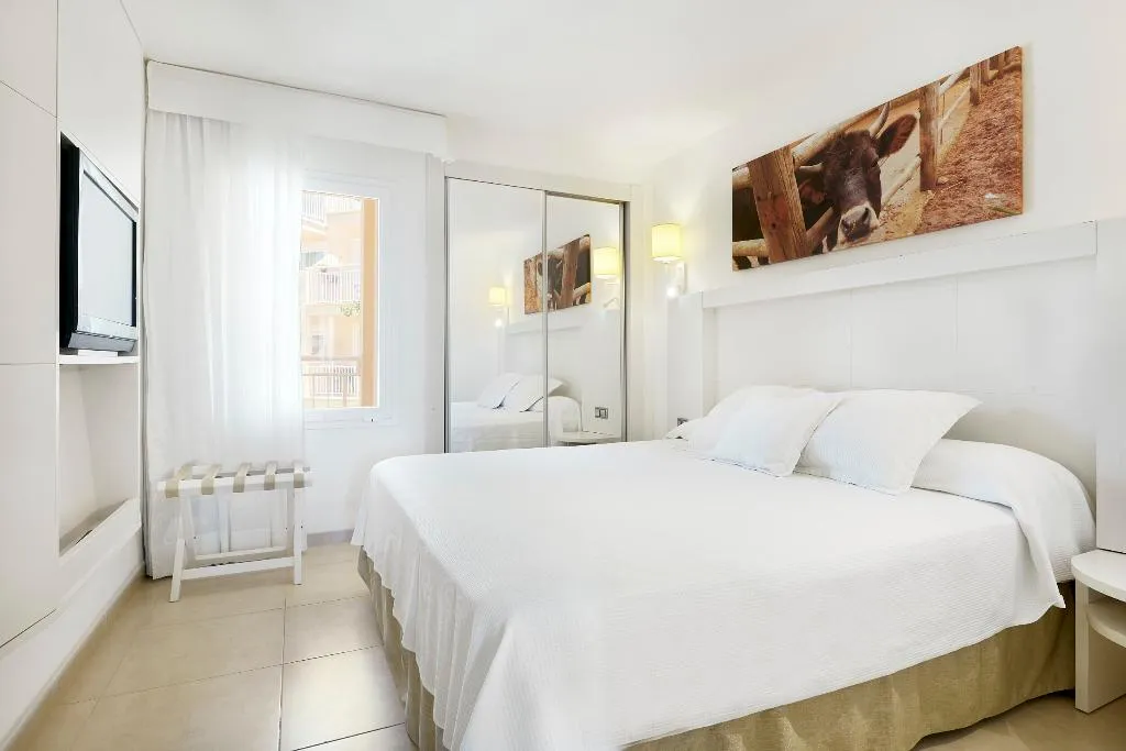 Room, Iberostar Waves Club Cala Barca, Majorca