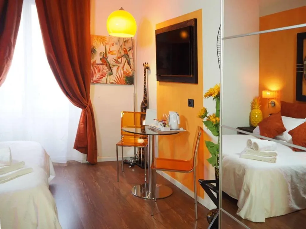 Room, Residenza 54, Florence