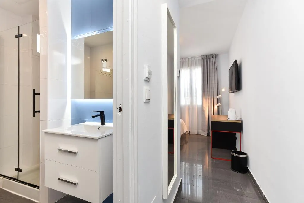 Double or Twin SUPERIOR Room, Hotel Kuve, Costa Del Sol