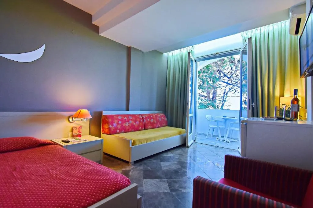 Room, Mantenia Hotel, Crete