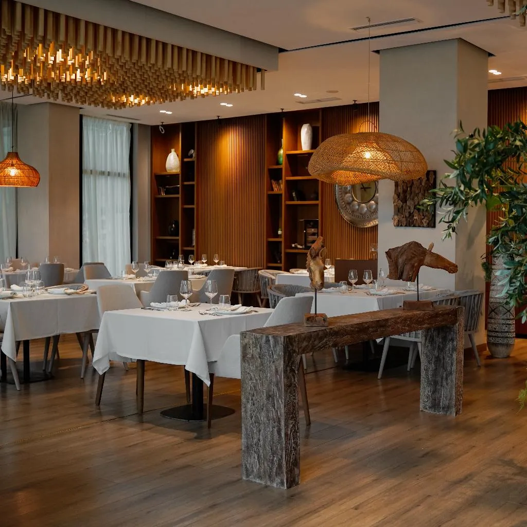 Restaurant, Supreme Hotel, Durres