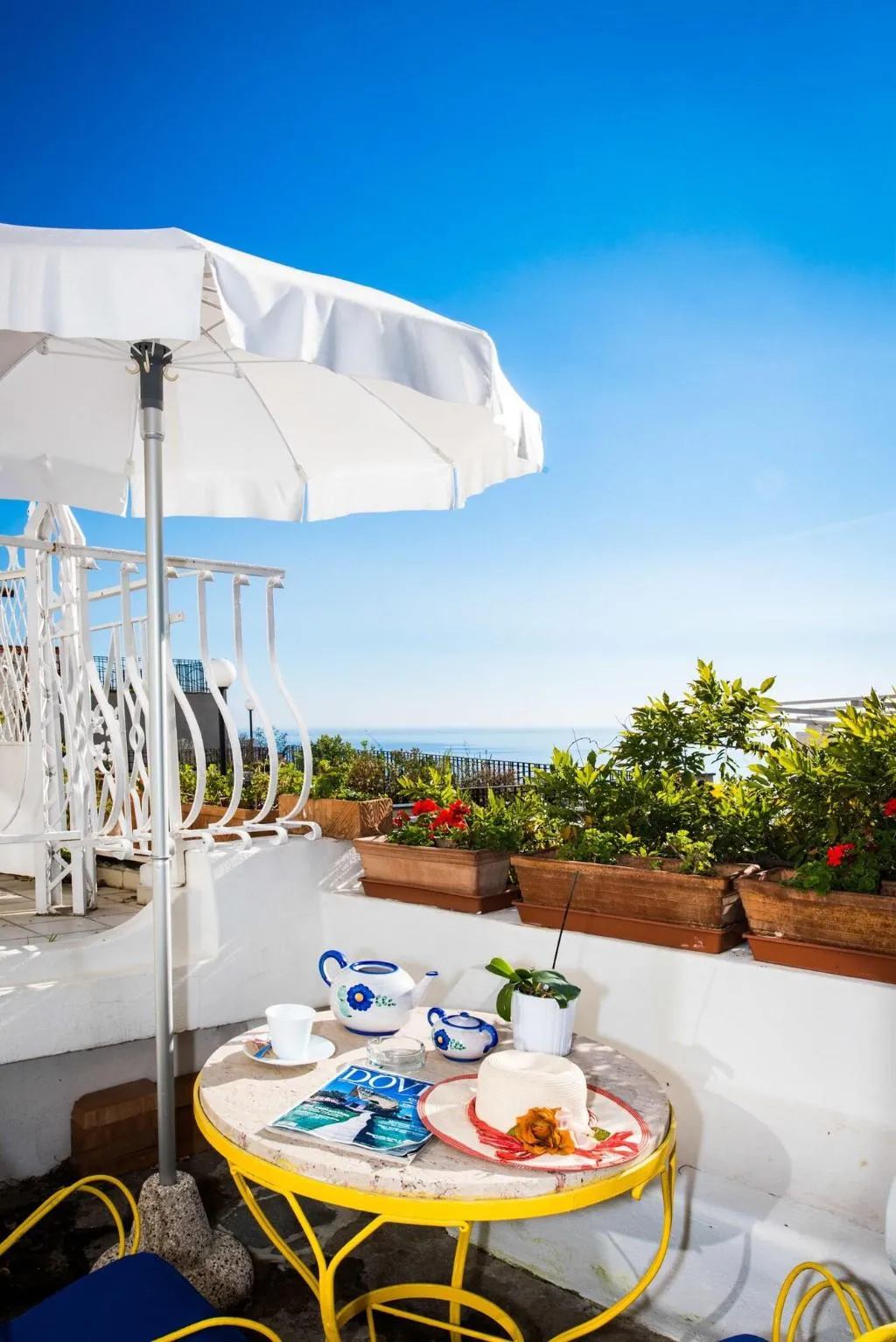 Terrace, Hotel Villa Delle Palme, Naples