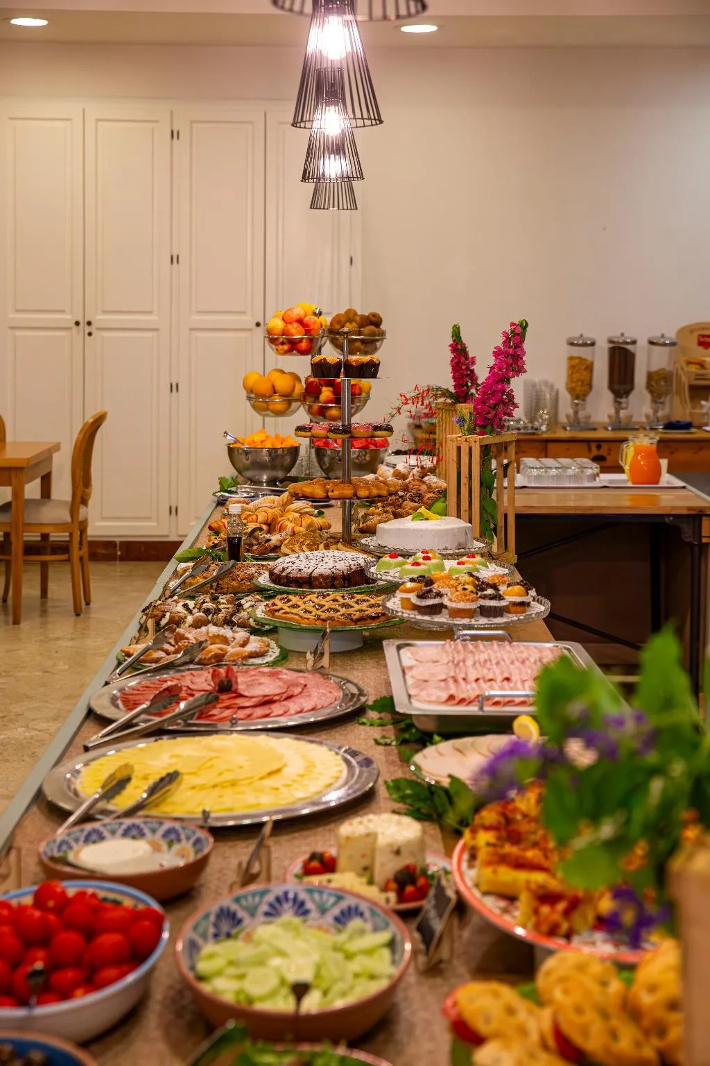 Restaurant, Punta Nord-Est, Palermo
