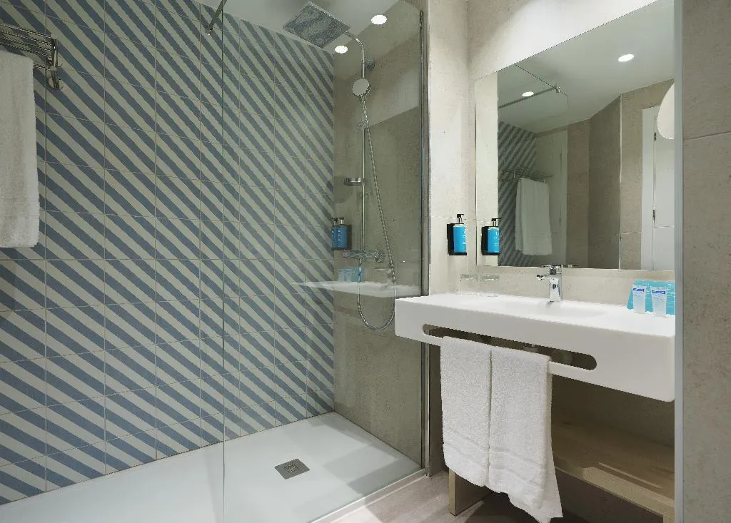Double or Twin POOL VIEW Room, Alua Tenerife, Tenerife