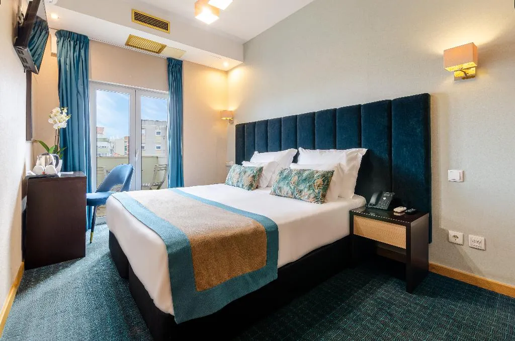 Double or Twin STANDARD Room, DAH Dom Afonso Henriques, Lisbon