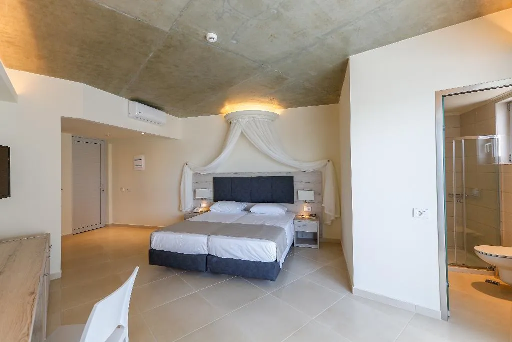 Double or Twin DELUXE WITH PRIVATE POOL Room, Rodos Star, Rhodes