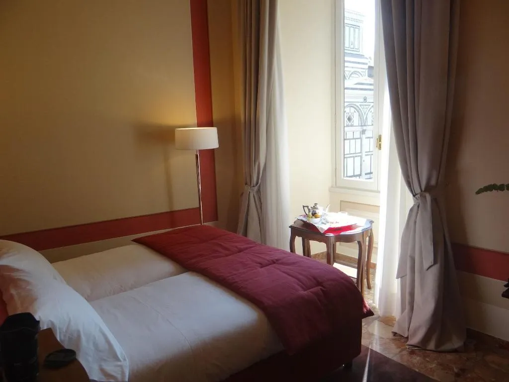 Room, Cerretani Palace Luxury B&B, Florence