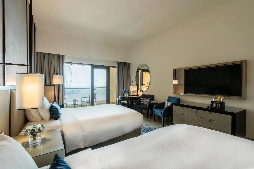 TWIN SEA VIEW Room, Amwaj Rotana-Jumeirah Beach, Dubai