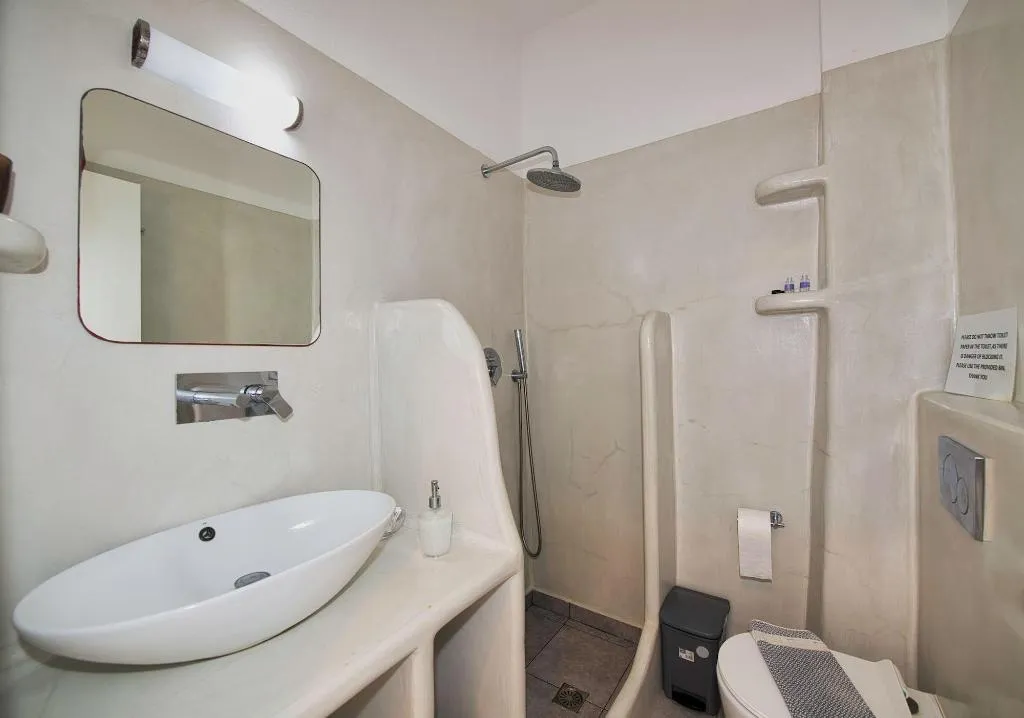 Room, Ira Apartments, Santorini