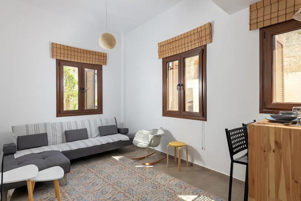 APARTMENT ONE BEDROOM Room, Alley7, Rhodes