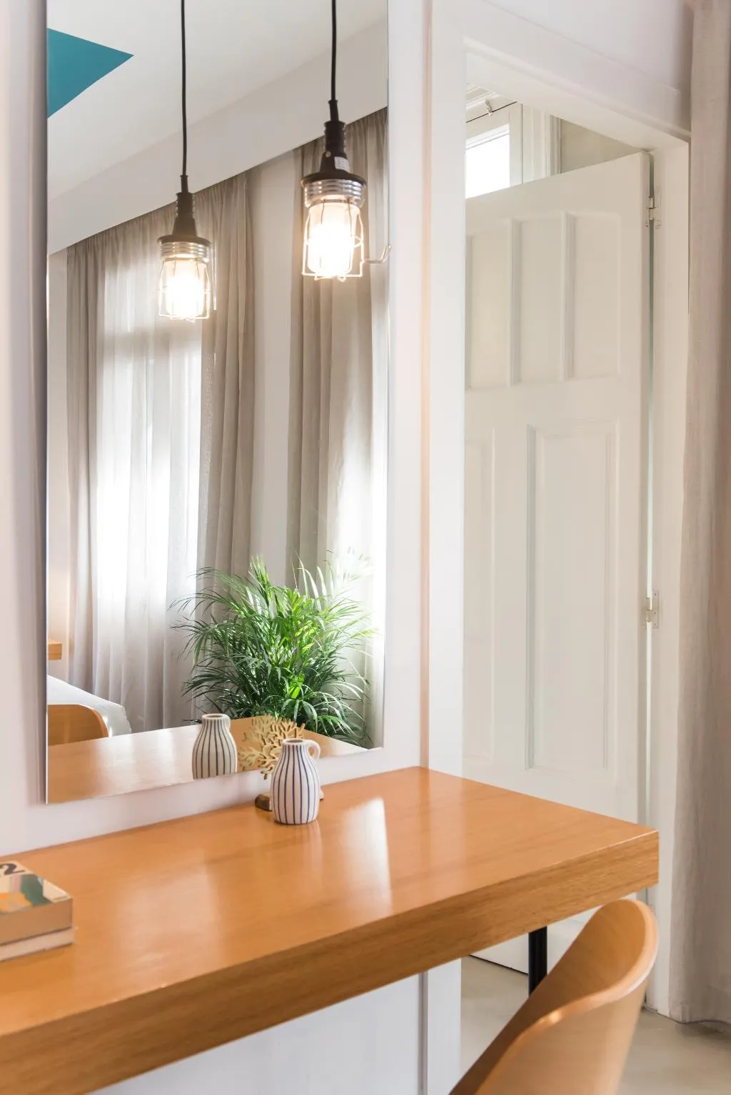 JUNIOR SUITE WITH BALCONY Room, MONK Monastiraki Suites, Athens