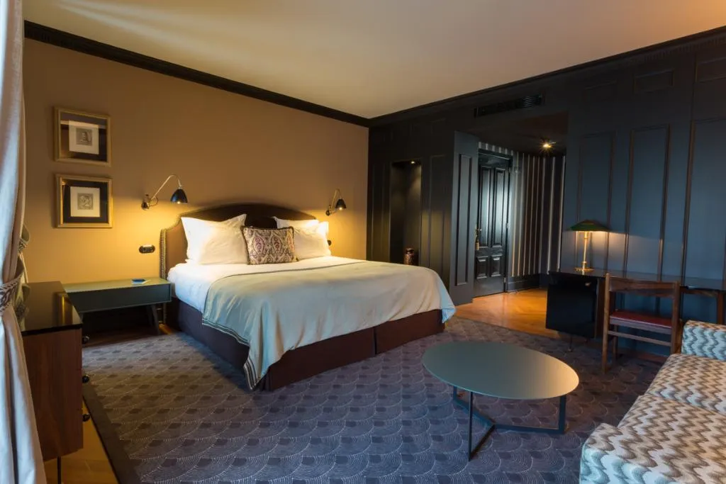 JUNIOR SUITE STANDARD Room, Valverde Lisboa, Lisbon
