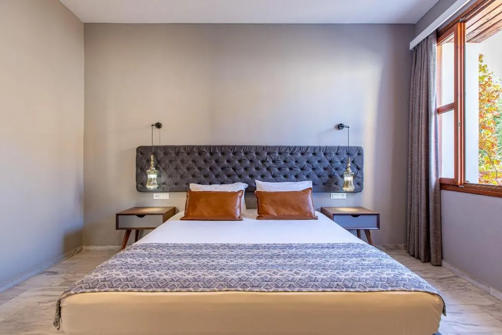 Room, Minaret Suites & Apartments, Crete