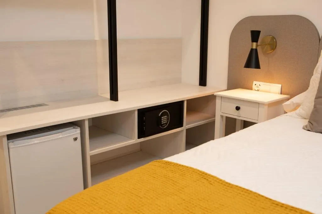 Double or Twin PREMIUM Room, Boutique Rooms Playa Burriana, Costa Del Sol