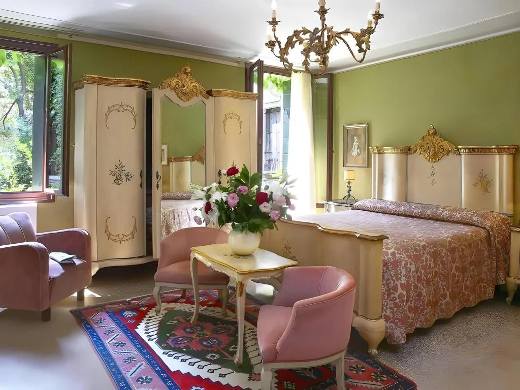 Room, Hotel Flora, Venice