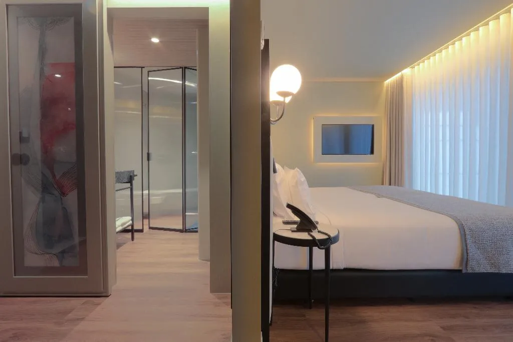 DOUBLE WITH TERRACE Room, Timbre Virtudes, Porto