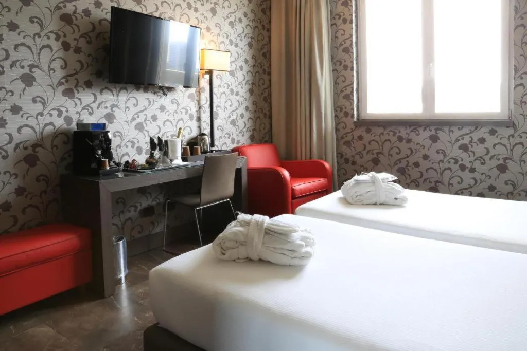 TWIN SUPERIOR Room, Klima Hotel Milano Fiera, Milan