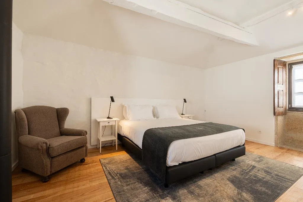 APARTMENT TWO BEDROOMS Room, CasaNova Farmhouse, Porto